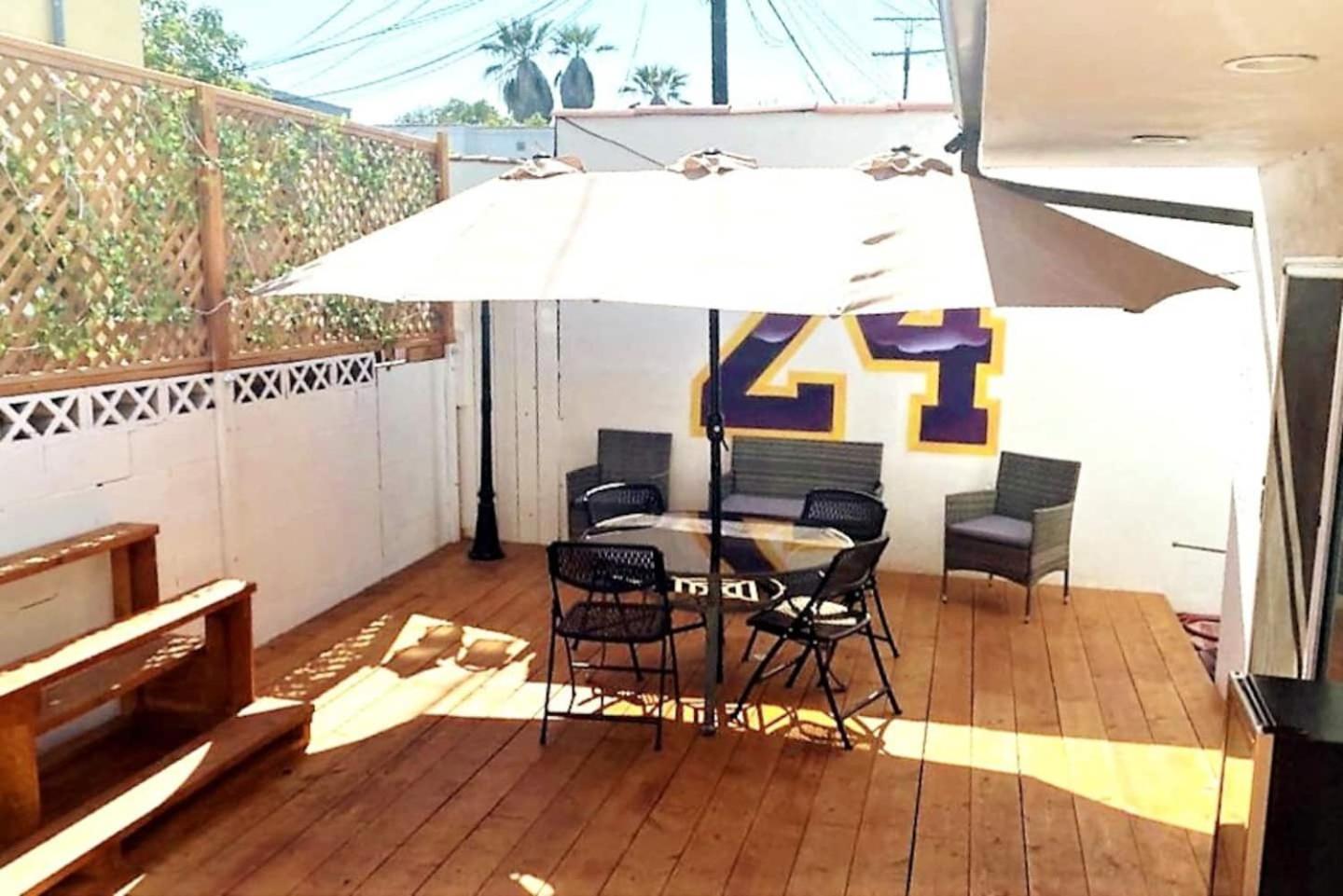 Apartamento 3 Bedroom With Hot Tub And Video Game Console 10 Minutes From Rodeo Drive Beverly Hills Los Angeles