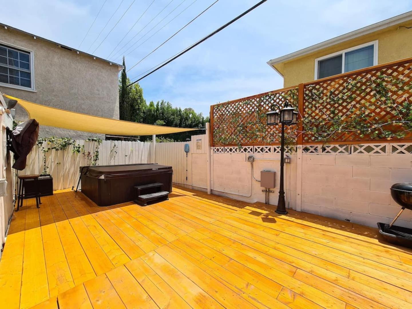3 Bedroom With Hot Tub And Video Game Console 10 Minutes From Rodeo Drive Beverly Hills Apartamento *