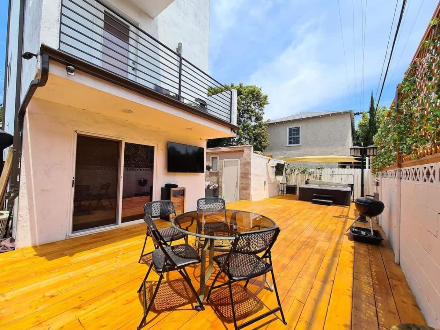 Apartamento 3 Bedroom With Hot Tub And Video Game Console 10 Minutes From Rodeo Drive Beverly Hills